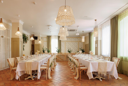 Зал «Ботаника» в Зал «Грей»