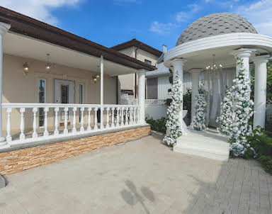  ресторан Golden Hall