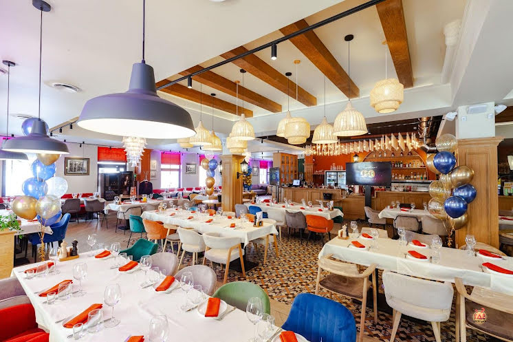 Основной зал  в «Fatto a mano» фотография №14