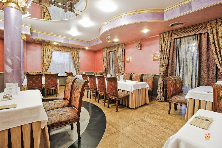 Основной зал в «Вилла Гламур» фотография №1