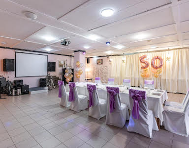  ресторан Пузатая Хата