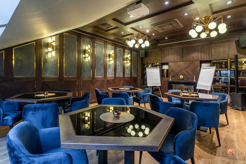 Muse of city Nevsky фотография №2