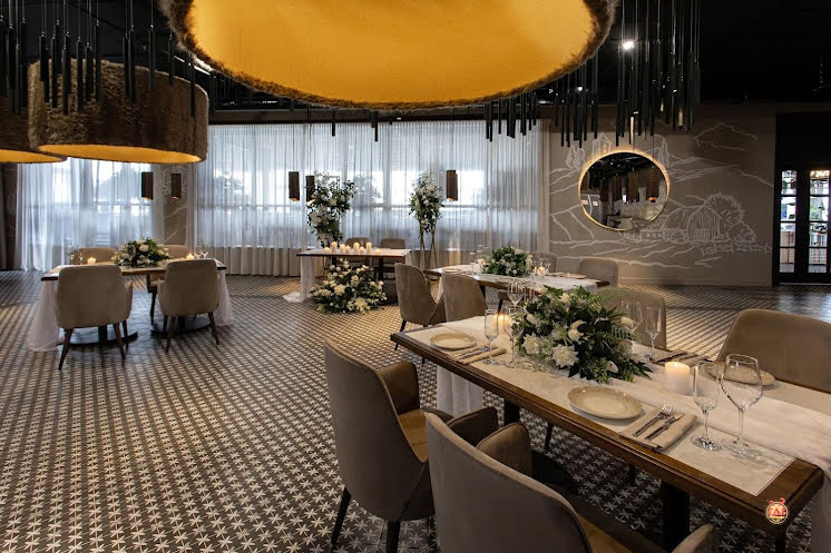 Основной зал в «Мамука» фотография №13