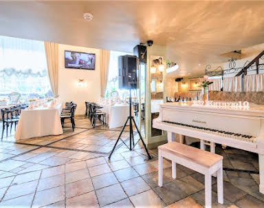  ресторан Сенполия