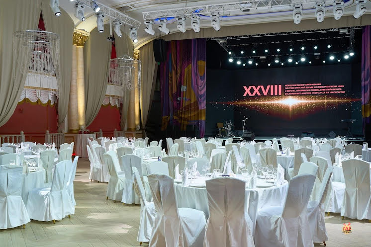 Большой зал в «Золотые ворота Сибири» фотография №5