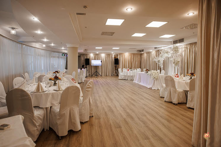 Зал «Тверской» в «AZIMUT Отель Ярославль» фотография №1