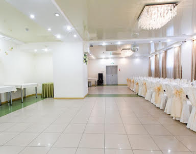  ресторан GRAND  на Станиславского