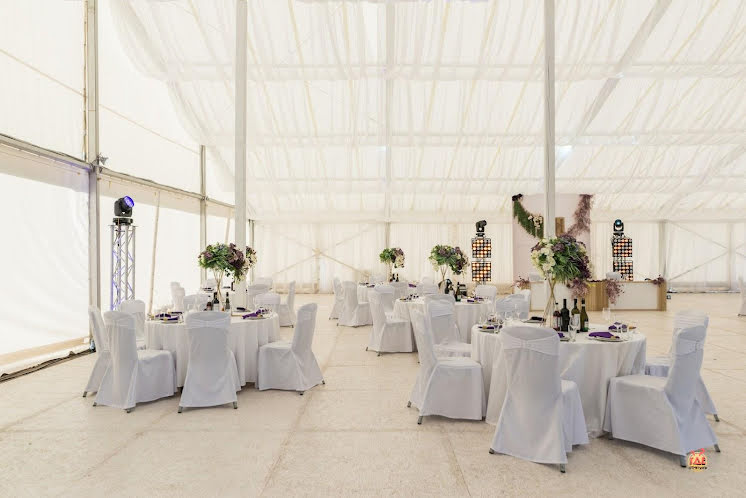 Шатер у пруда в «Sofrino Park» фотография №4