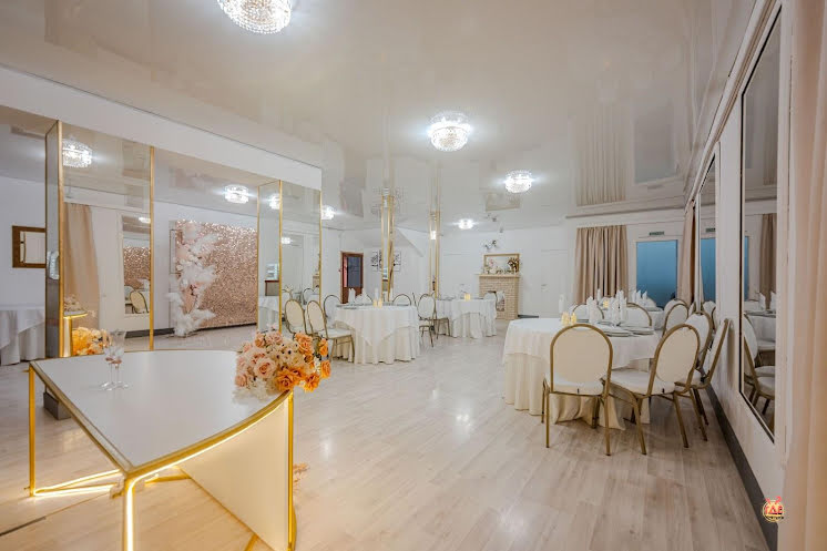 Малый зал в «Свадьба LOVE» фотография №8