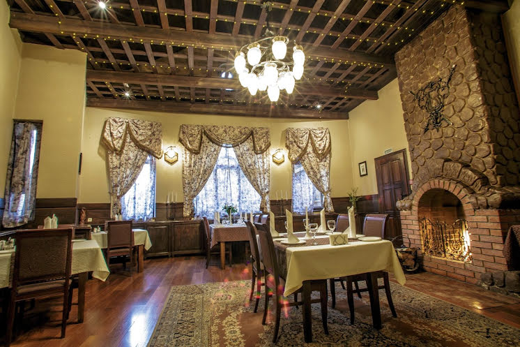 Старый зал в «Берендей» фотография № 1