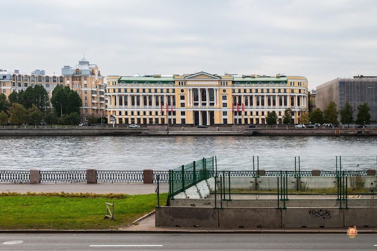 Основной зал в «Sea Grill» фотография №7