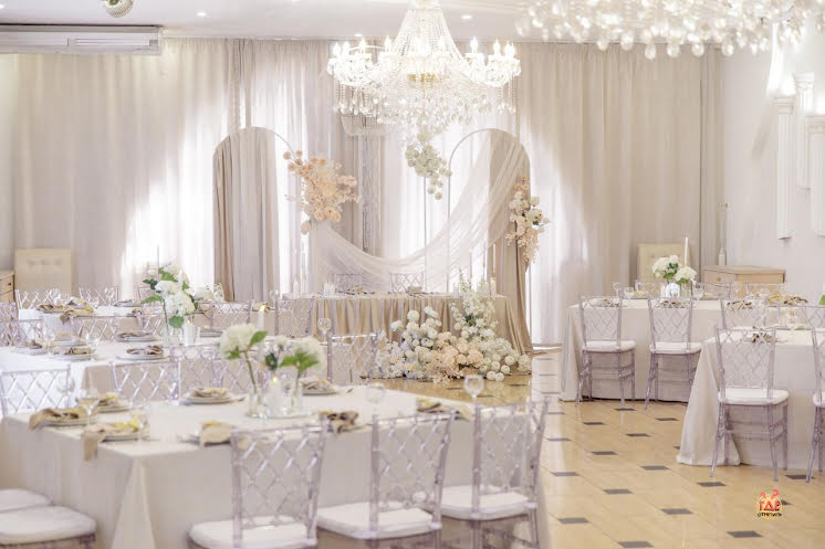 Зал на 80 человек в «Наш двор» фотография №1