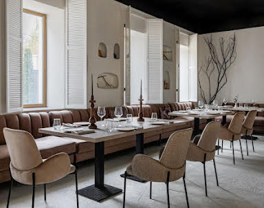  ресторан Avgust 13 vostok