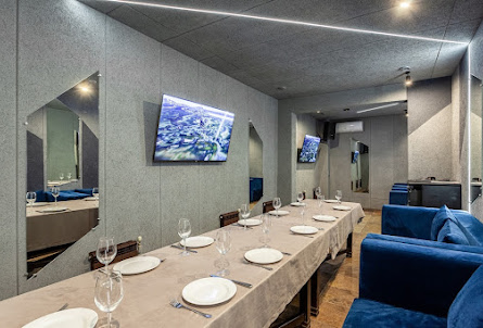 Караоке-зал в Караоке-зал