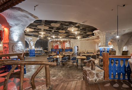 Основной зал  в Банкетный зал 