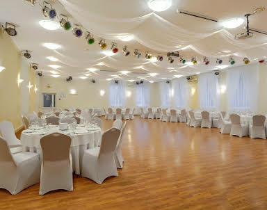  ресторан Волга