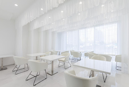 Белый зал в Лобби-бар