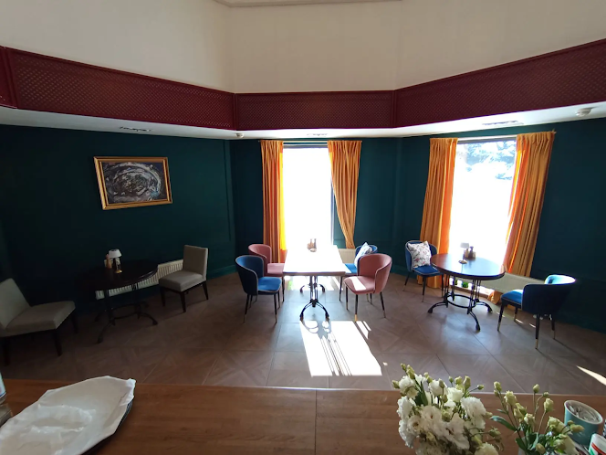 Малый зал  в «Queen's Lake» фотография № 1