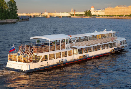 Палуба в Палуба