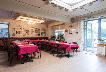 Основной зал в Основной зал