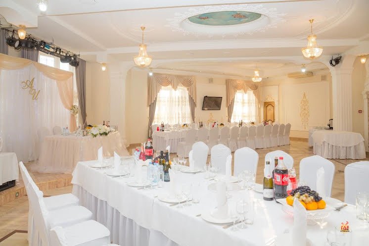 Основной зал  в «Сайран» фотография №7