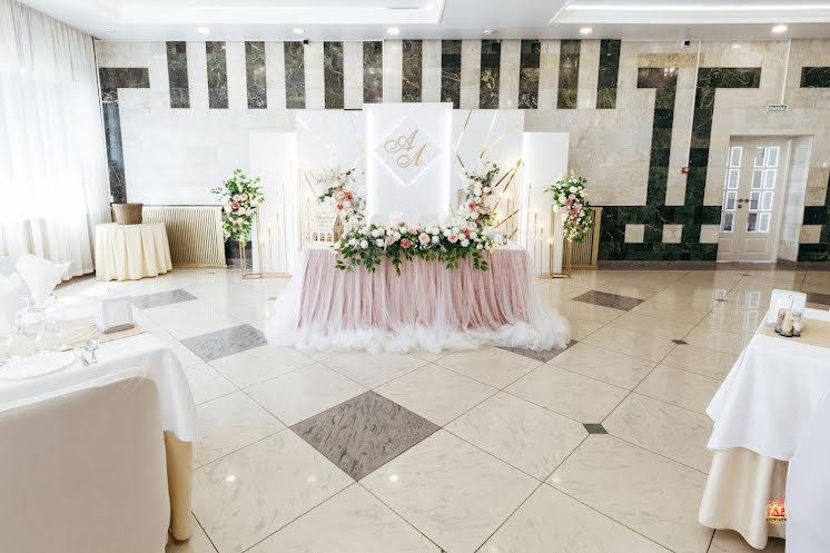 Основной зал в «Арслан» фотография №2