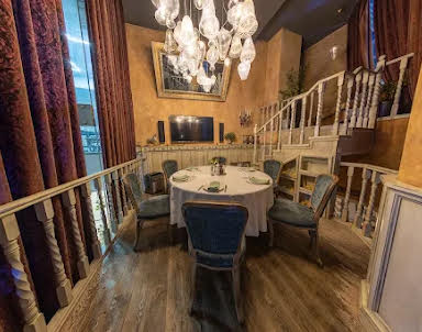  ресторан Tutto Bene