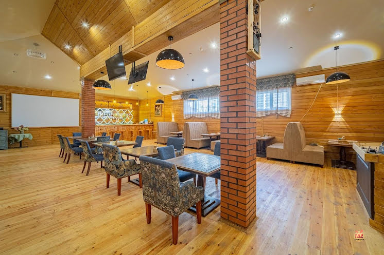 Основной зал в «Генацвале на Краснопольском» фотография №10