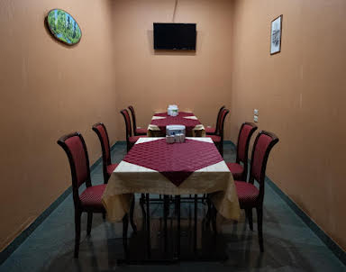  ресторан Angel Hotel