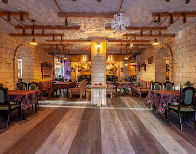  ресторан Помещик на Красных Партизан