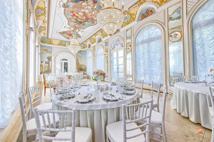 Зал «Мраморный» в «Дворец Елизаветино» фотография №2