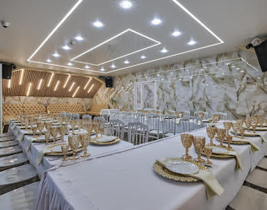 Новый год в Лавр