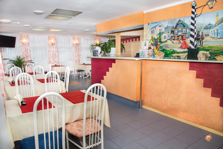 Большой зал в «Ваше благородие» фотография №6