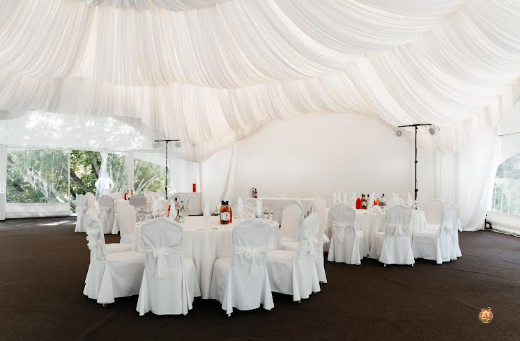 Большой шатер в «Волжская деревня» фотография №6