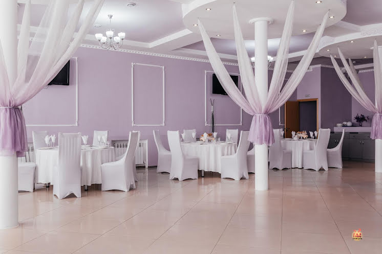 Белый зал в «Лабиринт» фотография №12