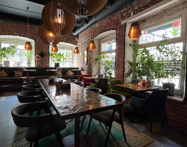 Корпоратив в Гиви to me на улице Малышева