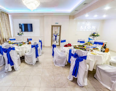  ресторан Лион на Перовской