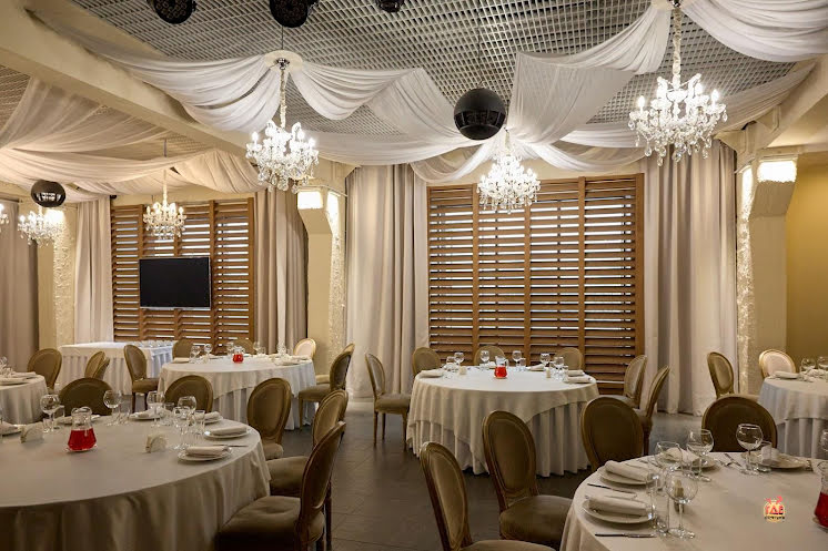 Банкетный зал «Каре» в «Кин-дза-дза» фотография №8