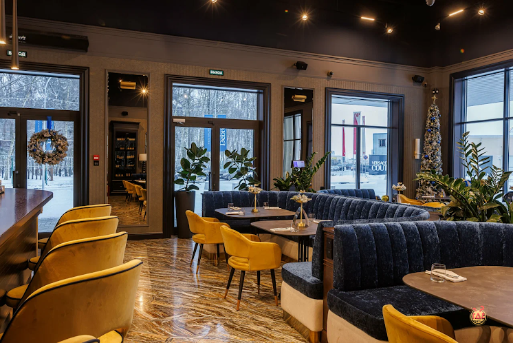 Зал ресторана  в «Debrett» фотография №16