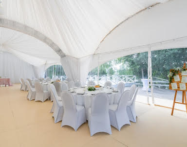  ресторан Светлое место