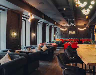 День рождения в PAR на Восстания