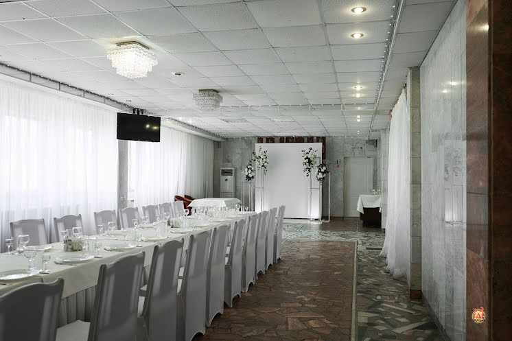Большой банкетный зал в «Московский» фотография №8