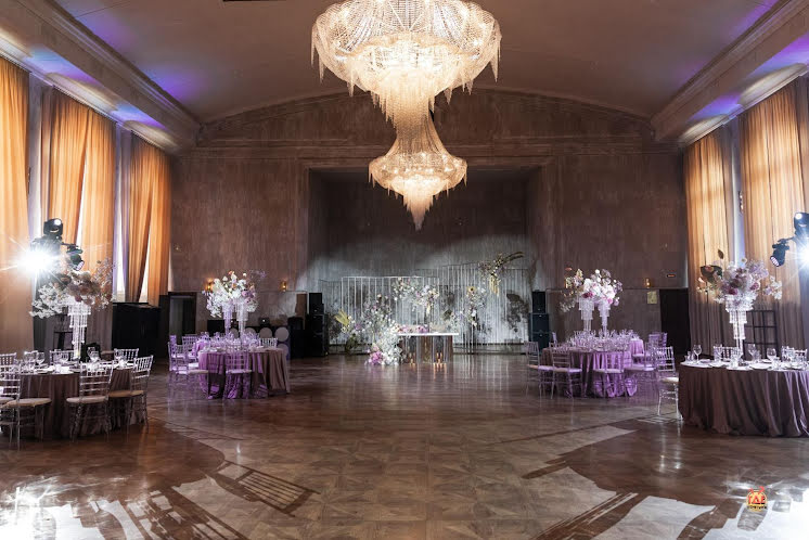 Кристал Холл в «Crystal Hall» фотография №7