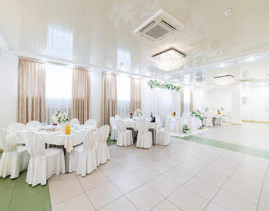  ресторан GRAND  на Станиславского