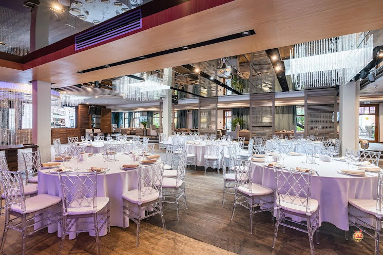 Основной зал в «Светлый» фотография №11