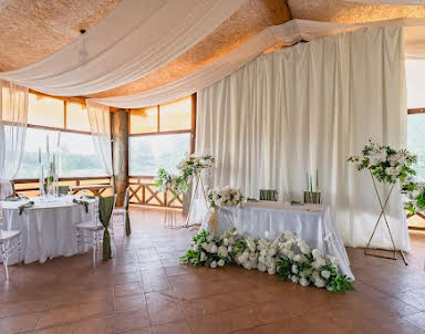  ресторан Конюшня