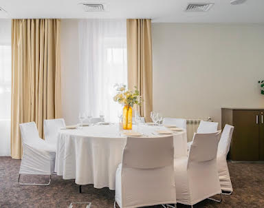  ресторан Novotel Yekaterinburg Centre