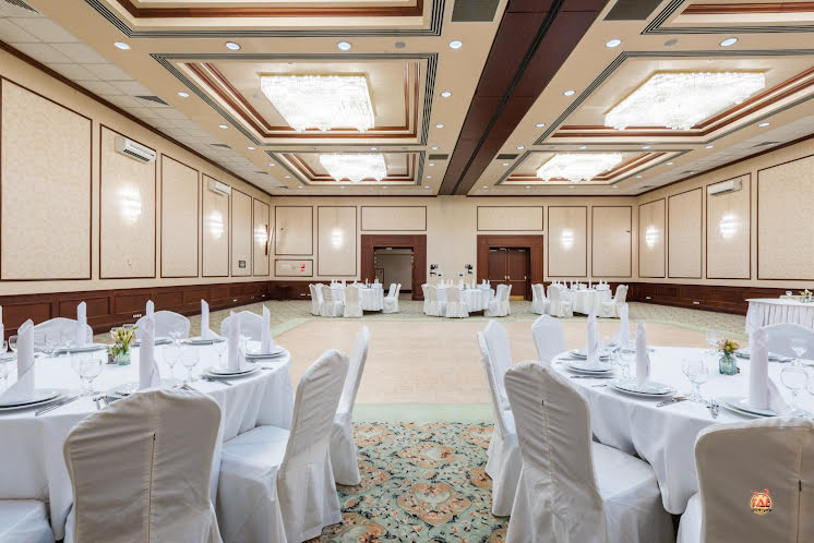 Банкетный зал «Петровский» в «Азимут Отель Аэростар» фотография №9