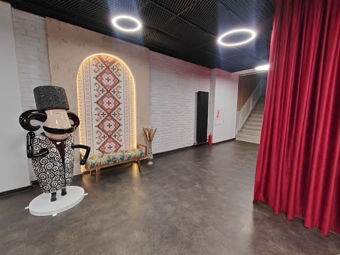 Первый зал в «Хачапури Марико на Пушкина» фотография №11