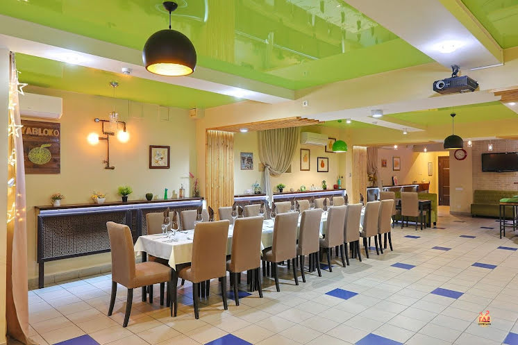 Банкетный зал в «Яблоко» фотография №1